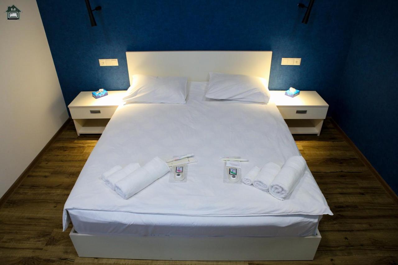 Guest House In Ґюмрі Екстер'єр фото