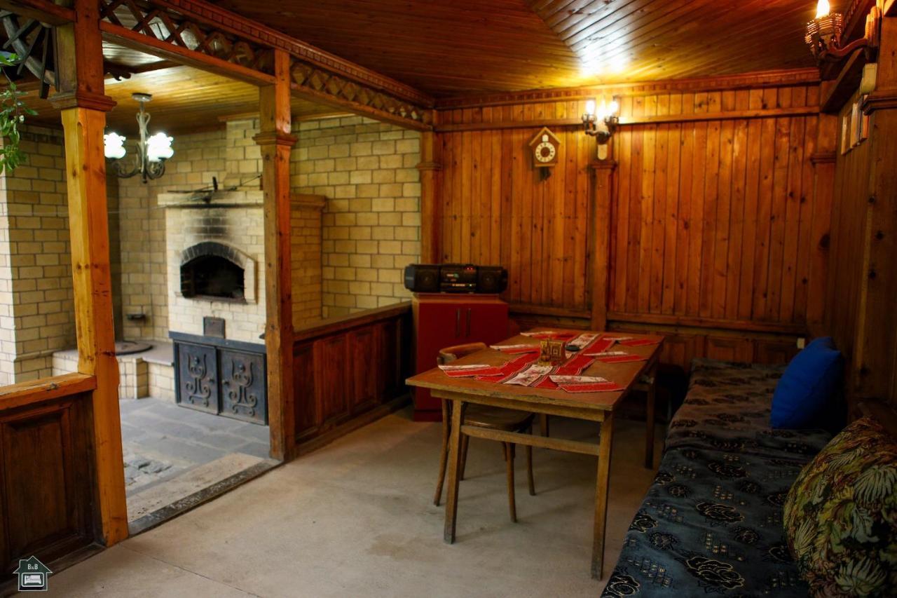 Guest House In Ґюмрі Екстер'єр фото